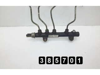 Топливная рампа    Volvo V50  