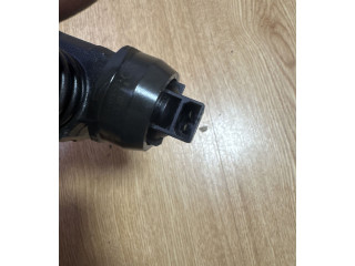 Vstřikovač 0414720313, 038130073BN Volkswagen Caddy