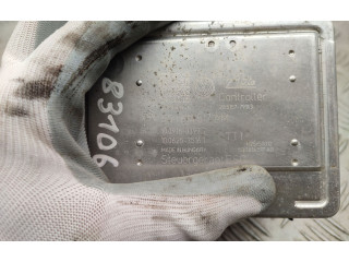 Блок АБС 5Q0614517AM Skoda Octavia Mk3 (5E) 2013 - 2019 года