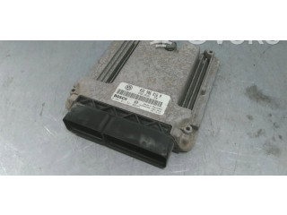 Řídící jednotka 03G906016N, 0281012168   Volkswagen Caddy 2004