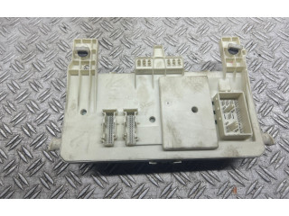 Блок предохранителей 31268178   Volvo V50    