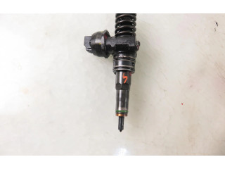 Форсунка 0414720215, 038130073AG    Audi A3 S3 8P  BKC 