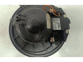 Вентилятор печки     3C1820015P, 3C0907521E    Audi A3 S3 8P 