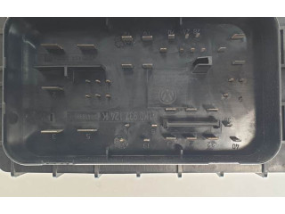 Блок предохранителей 1K0937535H, 1K0937804B Volkswagen Caddy