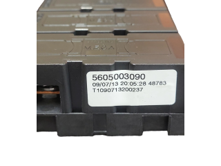 Блок предохранителей AX2314A005AEA Jaguar XF X250