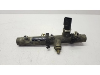 Топливная рампа F00R001650, 059130089D Audi A4 S4 B7 8E 8H 2.7