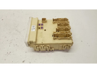 Блок предохранителей 63586794, 8273078011 Lexus NX