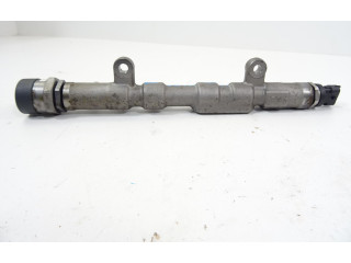 Топливная рампа G4D3-9D280-AA Jaguar XE