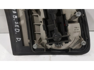 Задний фонарь правый сзади 45300    Opel Omega B1   1994-1999 года