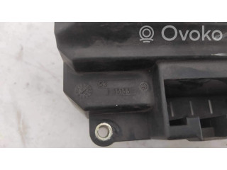 Блок предохранителей  13133   BMW 7 E65 E66    