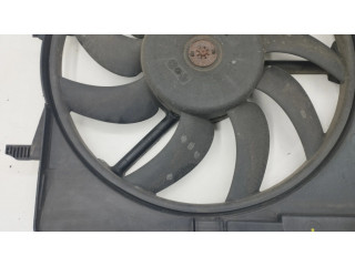 Вентилятор радиатора     8K0121003AB    Audi A6 C7 2.0