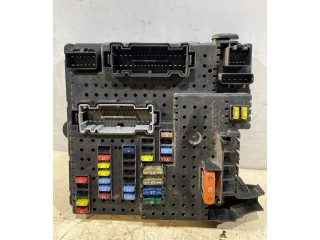 Блок предохранителей 30786646, 07W201   Volvo V70    