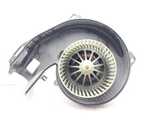 Вентилятор печки    13124703   Opel Meriva A