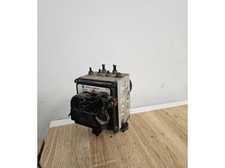 Блок АБС 3C0614095p, 16027001A Volkswagen PASSAT B6 2005 - 2010 года