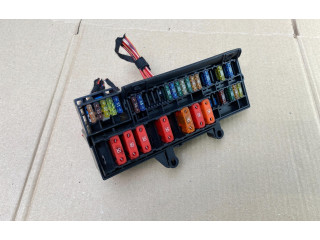 Pojistková skříňka 61 BMW 7 E65 E66 2005