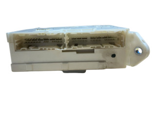 Блок предохранителей 8273053021, 6G240724 Lexus IS 220D-250-350