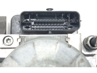 Блок АБС 5Q0614517AQ Skoda Octavia Mk3 (5E) 2013 - 2019 года