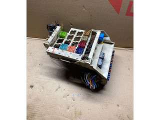 Блок предохранителей 9162163 Volvo S70 V70 V70 XC