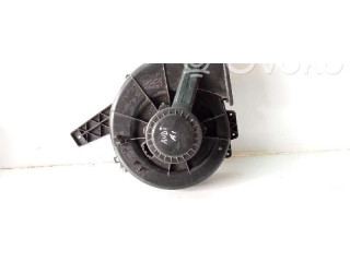 Вентилятор печки    6Q1819015   Audi A1