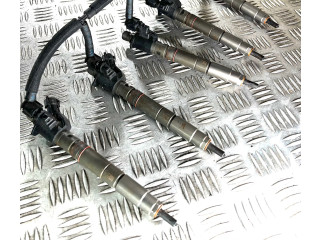 Комплект форсунок 31272690, 31272690    Volvo V60  D5244T15 