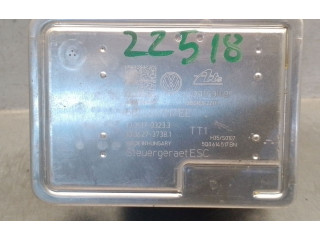 Блок АБС 5Q0614517EE, 5Q0614517ER Audi Q2 - - года