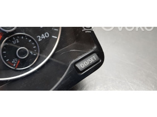 Панель приборов 2K5920876F Volkswagen Caddy