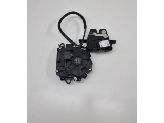 Zámek zadních dveří M8E2442A66AA, M8E2404C10AA   Land Rover Range Rover Sport L461 2023