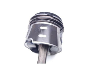  Поршень с шатуном 9HR(DV6C) 9HR, DV6C  Peugeot 5008  