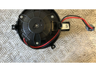 Вентилятор печки    GU002002, MAHLE   Opel Insignia B