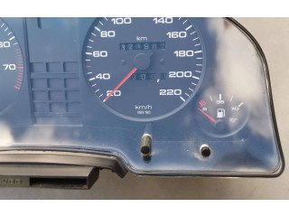 Přístrojová deska Audi 80 90 B3 1990 893919067, 231020025001