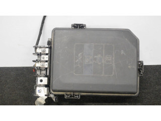 Блок предохранителей 39040849, 39019198 Opel Astra K