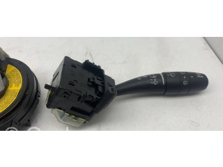 Мултифункционный включатель управления / ручка