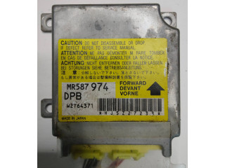 Блок подушек безопасности MR587974, W2T64371   Mitsubishi L200