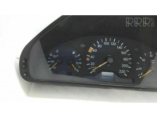 Přístrojová deska Mercedes-Benz C W202 1993 2025408148