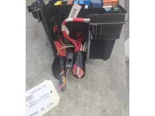 Комплект блоков управления 681037125R Dacia Sandero