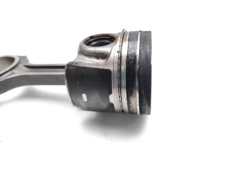  Поршень с шатуном YLF6 YLF6  Ford Transit Custom  