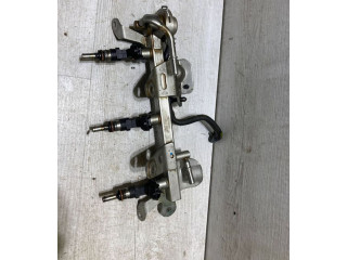 Vstřikovací lišta 175201470r Nissan Micra K14