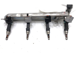 Vstřikovací lišta 23250-47090 Toyota Yaris