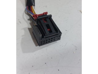 Зеркало электрическое Volkswagen Golf Plus 2005 - 2013 года