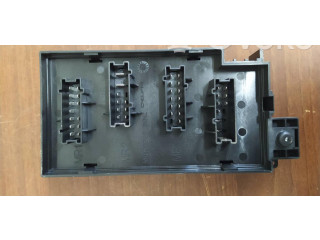 Блок предохранителей A16443400672   Mercedes-Benz ML W164    