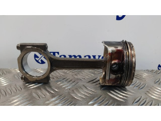  Поршень с шатуном W10B16D 04777716AA  Mini One - Cooper R50 - 53  1.6