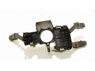 Мултифункционный включатель управления / ручка