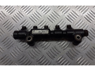 Топливная рампа 9654592680   Mazda 3 I  