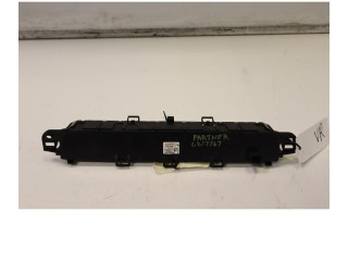 Блок управления климат-контролем 98340416ZD Peugeot Partner III