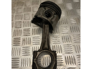 Píst 620 Mitsubishi Pajero pro naftový motor 2.8