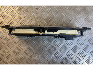 Панель приборов P8200752813, 281127465E   Dacia Logan I       