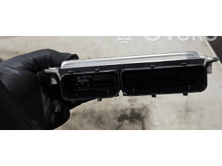 Řídící jednotka 038906019KC, 1039S02040 Ford Galaxy 2003