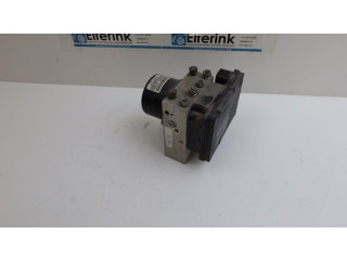 Блок АБС 30793445   Volvo  V70  2000 - 2004 года