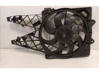 Вентилятор радиатора 95509908 Opel Combo C