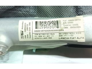 Боковая подушка безопасности 00505168750, 34050620D Alfa Romeo Mito